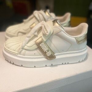 Dior sneakers